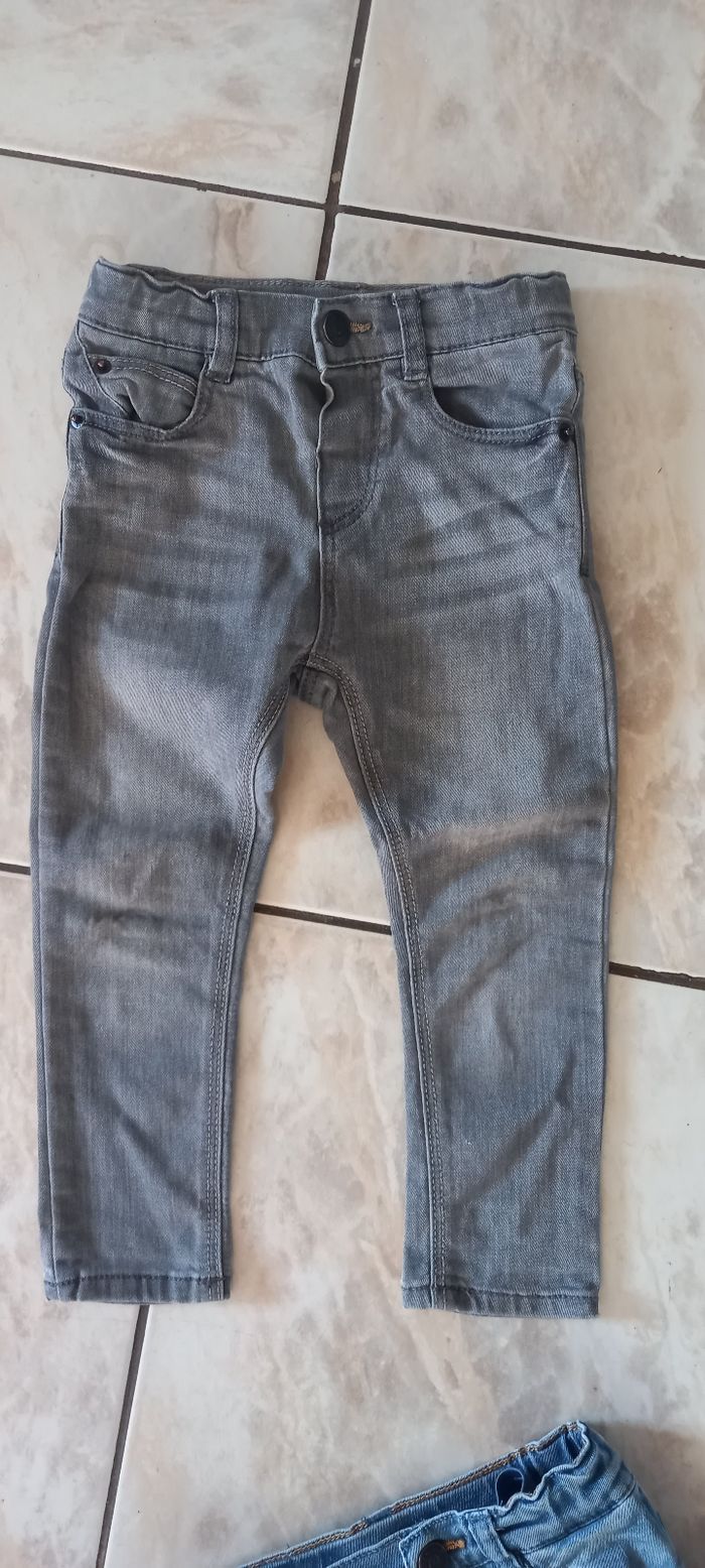 Lot 2 jeans skinny mixte taille 18/24 mois - photo numéro 5