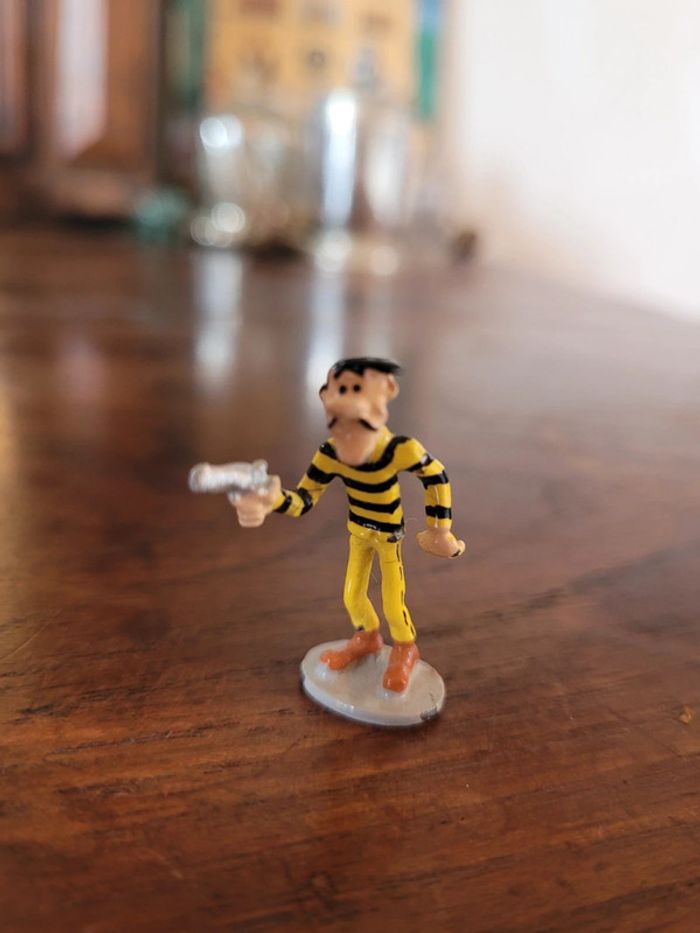 Vends figurine dalton plastoys 2007