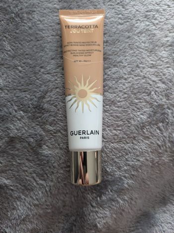 Soin teintée Guerlain n 20golden neuf 