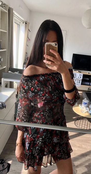 Robe mini kaki avec des fleurs MAJE