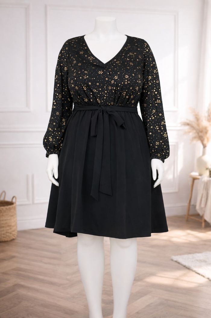 Robe de soirée scintillante manches longues nuit étoilée noire et dorée Femme taille 54 marque Asos 💍 - photo numéro 5