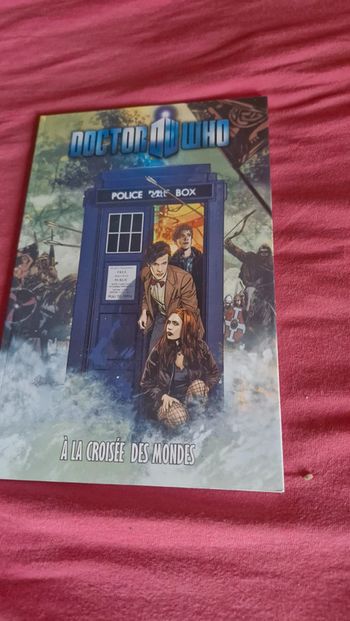 Docteur Who / Comics / A la croisée des mondes