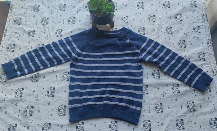 Pull Obaïbi taille 24 mois/2 ans