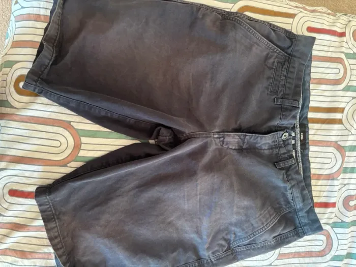 Short chino bleu marine