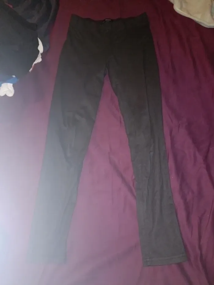 Legging noir excuse 16 ans