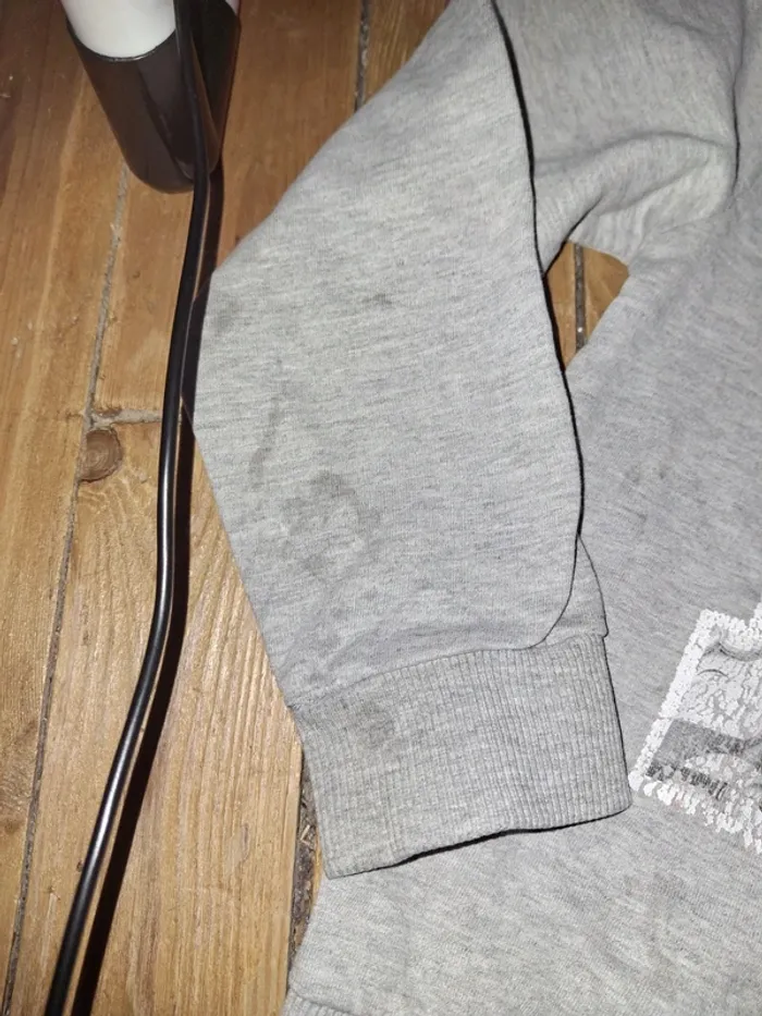 Pull taille 6 ans - photo numéro 3