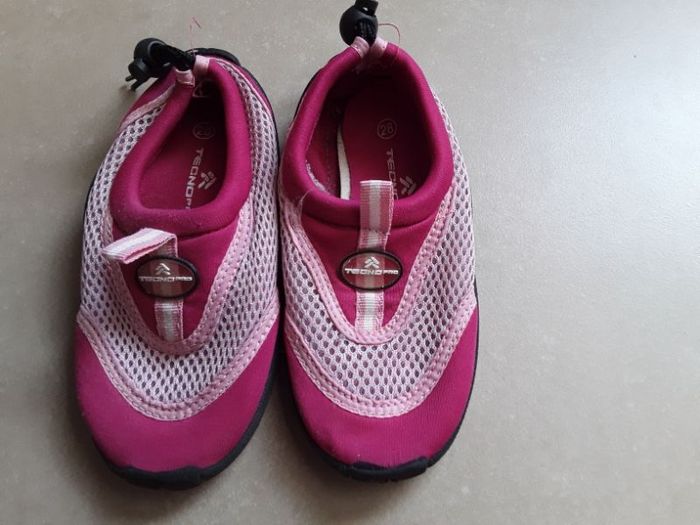 Sandales d'eau roses fille en 28 TECNOPRO TBE