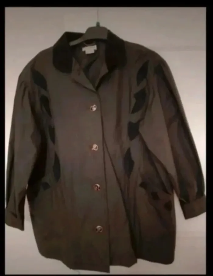 Veste noire imperméable T 46/48