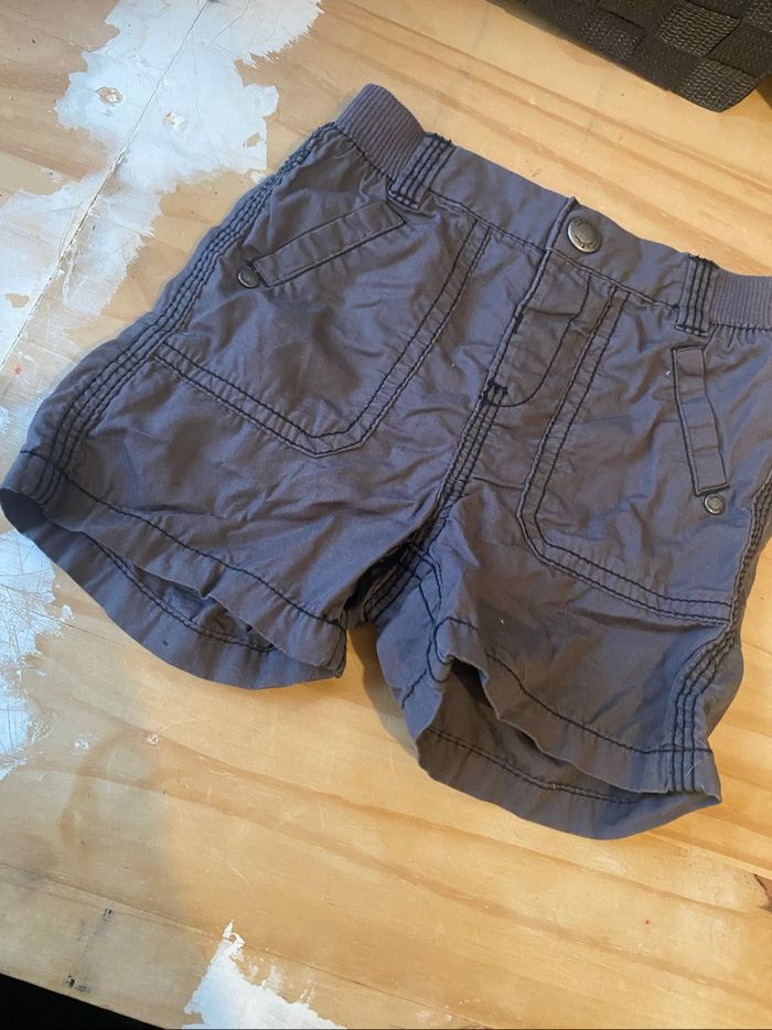 Lot de vêtement garçon taille 12 mois