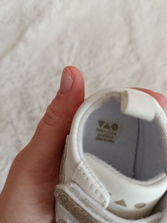 Basket tape a l'oeil 3-6 mois - photo numéro 5