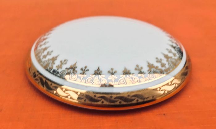 Bonbonnière / Boite à bijoux Les productions Danijac sur porcelaine de - photo numéro 5