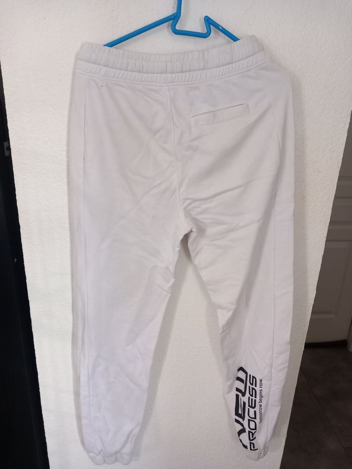 Pantalon survetement neuf - photo numéro 2