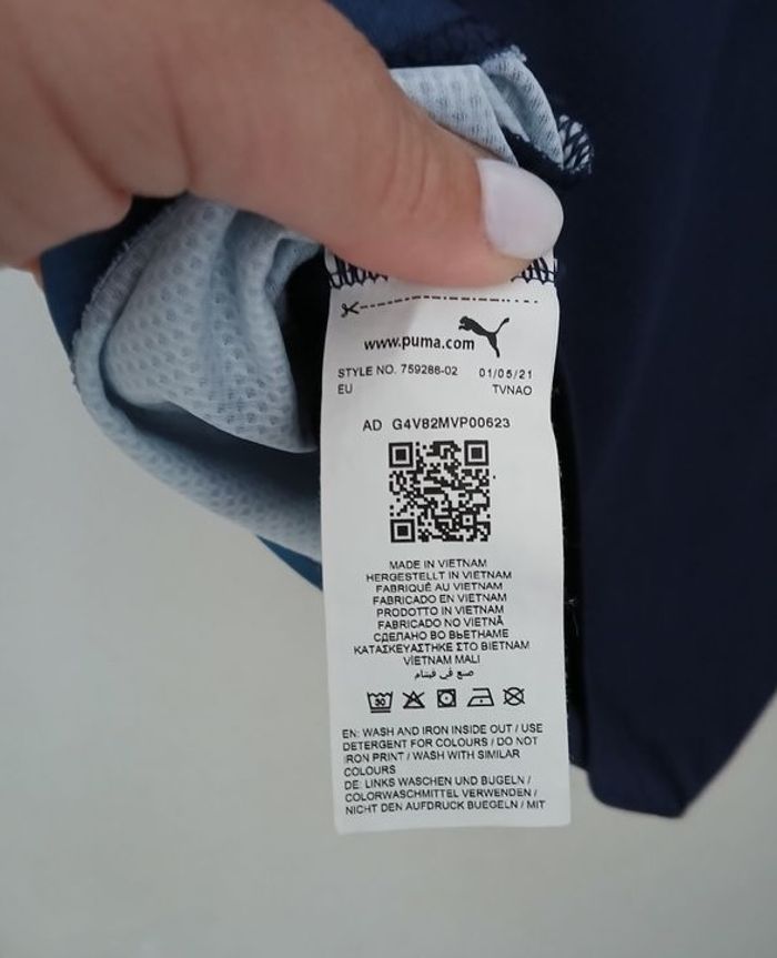 Maillot de l'OM Puma taille 5 - 6 ans neuf - photo numéro 2