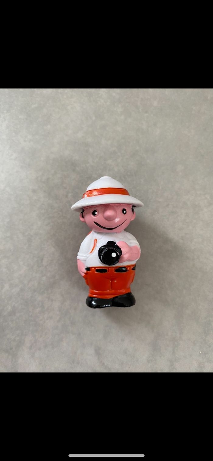 Figurine 1er age touriste