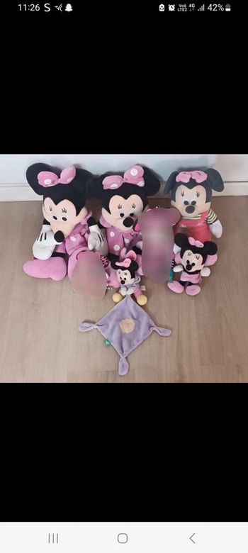 Lot peluches minnie