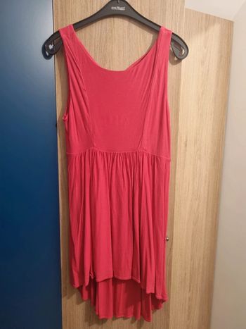 Robe longue à l'arrière