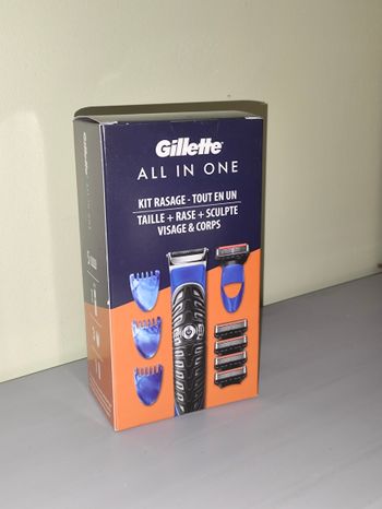 Gillette Tondeuse Corps Et Barbe Pour Homme neuve non ouverte