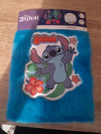 Notebook stitch tout doux  neuf