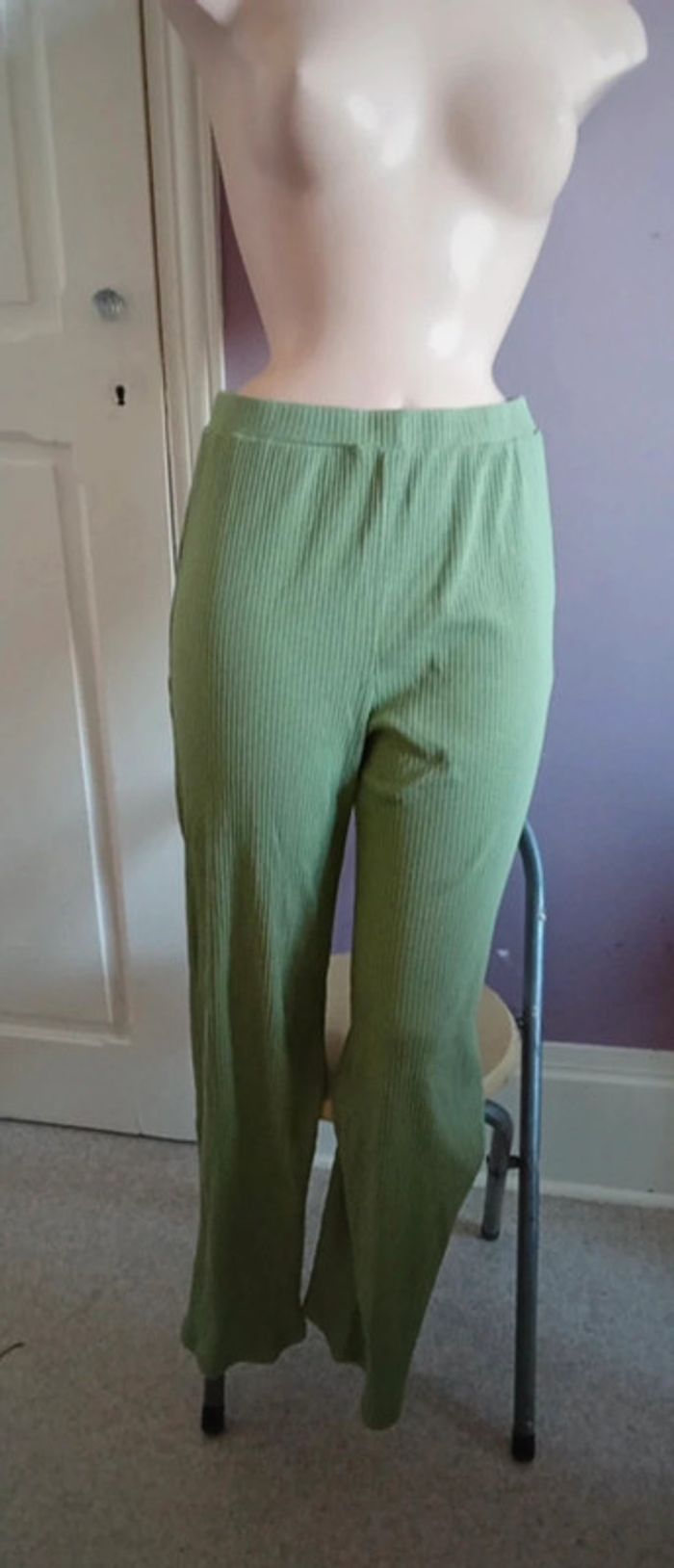 Pantalon kaki - Shein - Taille M - photo numéro 2