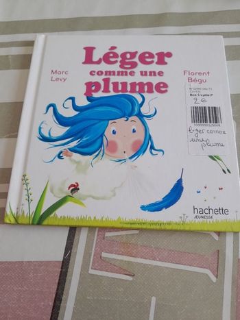 Livre léger comme une plume