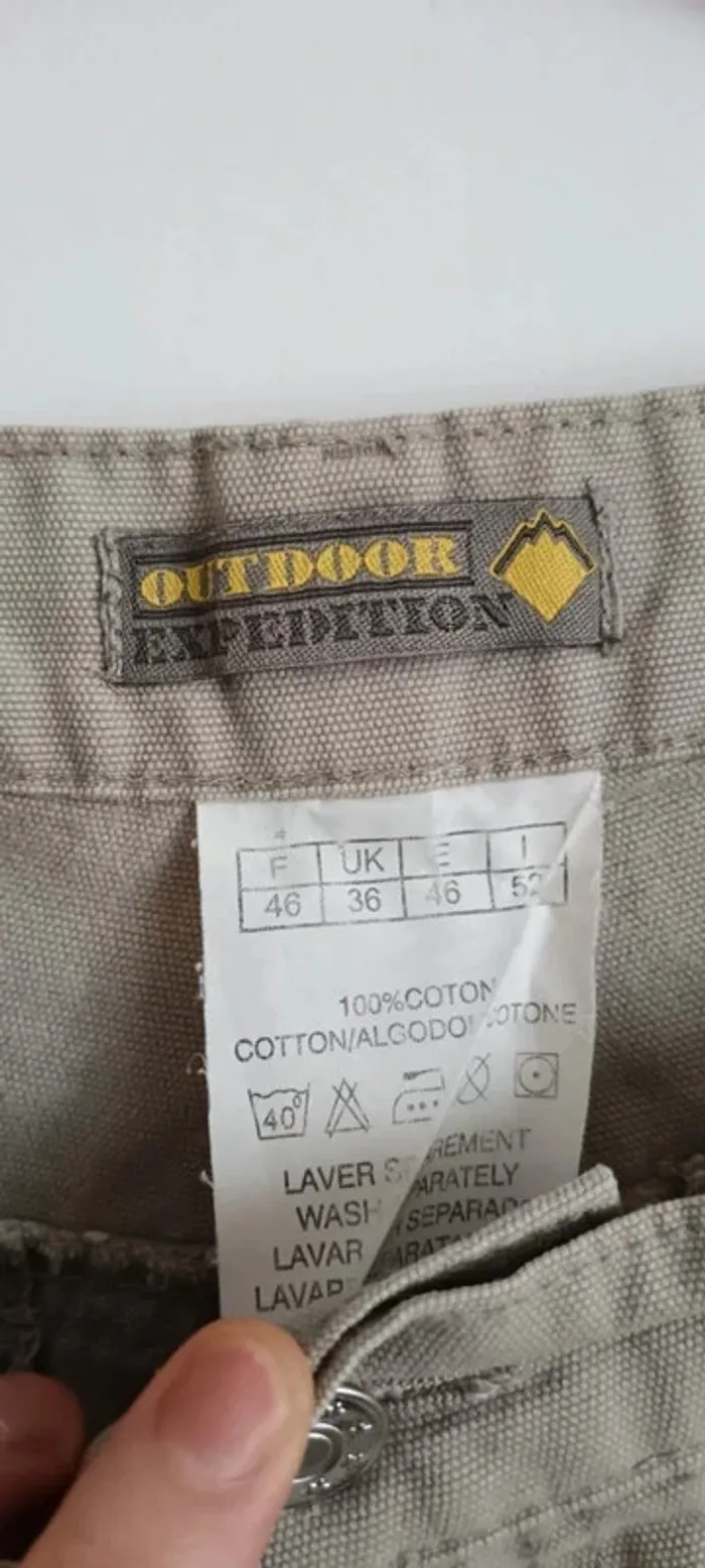 Short bachette beige taille 46 - photo numéro 2