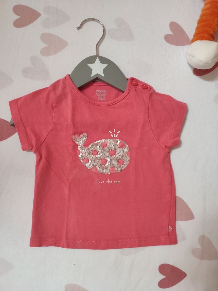 Tee-shirt manches courtes - Baleine à paillettes - 12 mois - Très bon état - Obaïbi - photo numéro 2
