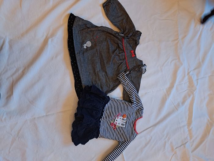 Lot de 2 robes 12 mois