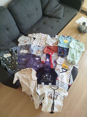 Lots de pyjamas 1-3 mois