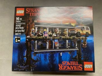 LEGO 75810 Stranger Things neuf, jamais déballé.