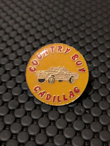 Pin's Cadillac Country Boy