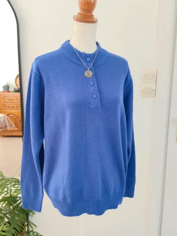 Pull Damart taille 46/48