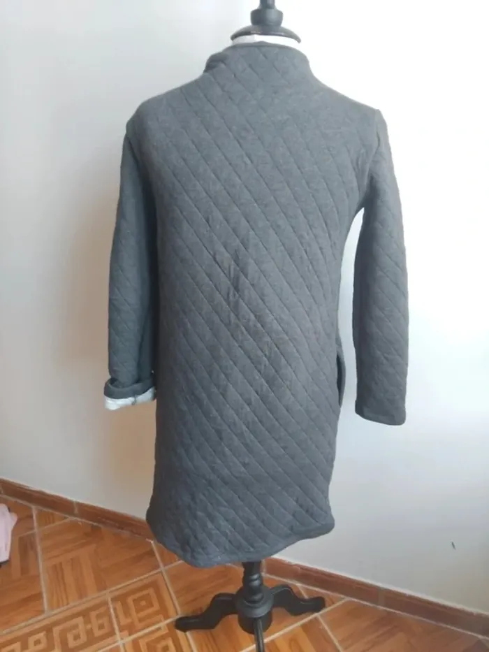 Robe molletonné Petit bateau ornée de 4 boutons métal argenté de  txs - photo numéro 9