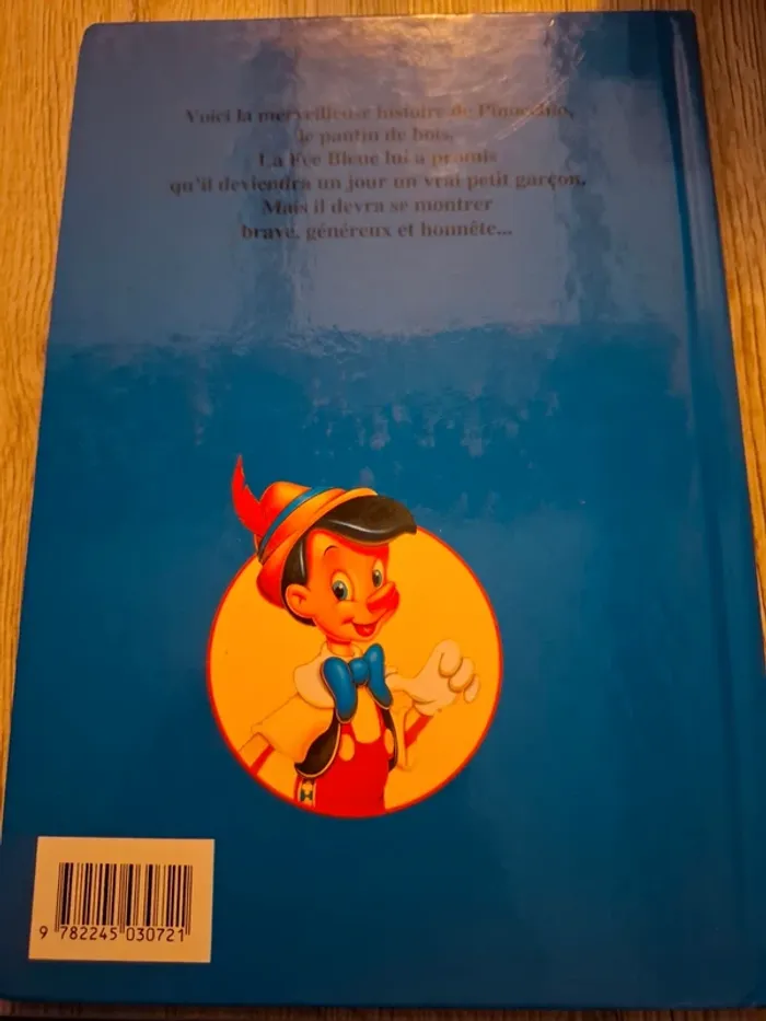 Livre pinocchio - photo numéro 2