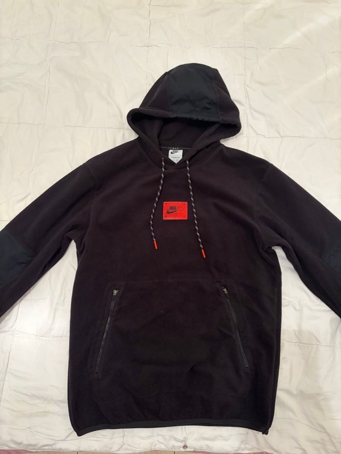 Pull Nike