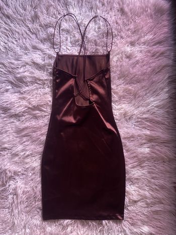 Robe en satin marron H&M