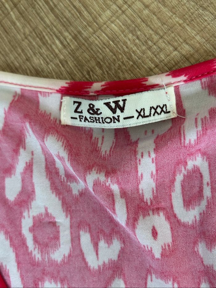 Combishort rose et blanc sans manches taille XL/XXL jamais porté (taille petit) - photo numéro 9