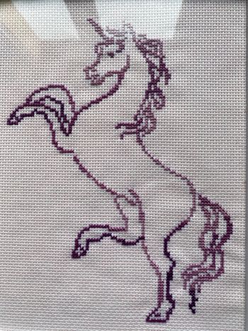 Cadre licorne en point de croix
