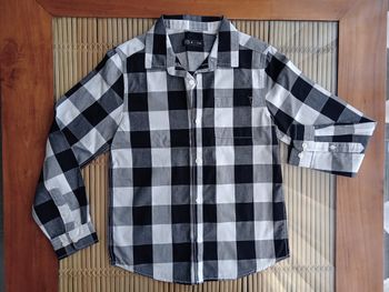 Chemise neuve 7-8 ans