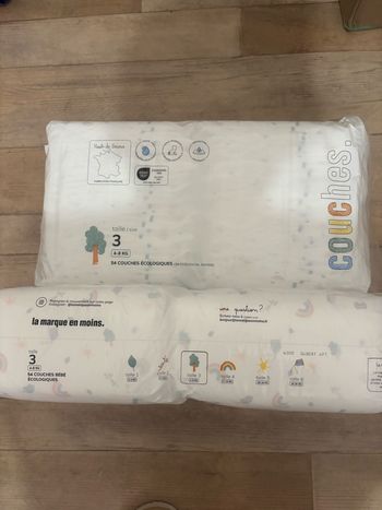 Couches la marque en moins