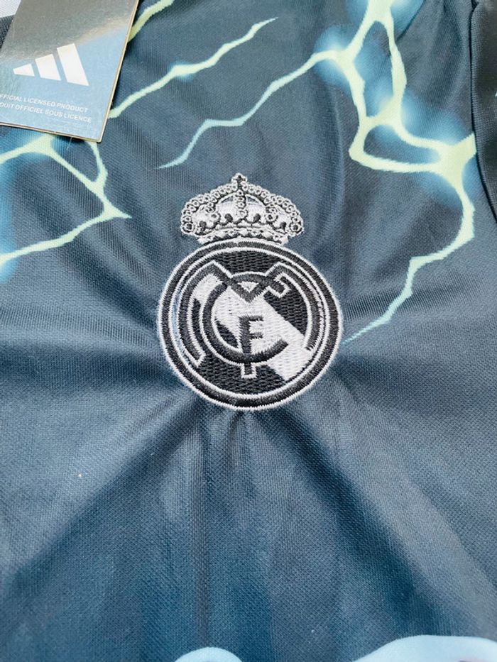 Maillot concept foot Réal Madrid noir panthère taille S - photo numéro 6