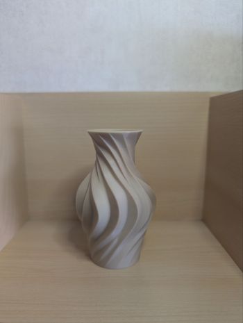 Vase torsadé spirale, beige