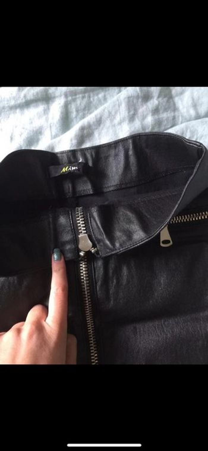 Jupe simili cuir neuve - photo numéro 3