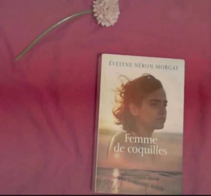 Femme de coquilles