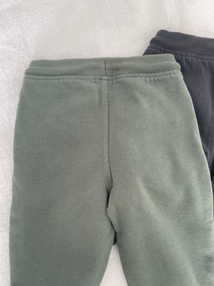 Lot de 2 pantalons 18 mois - photo numéro 3