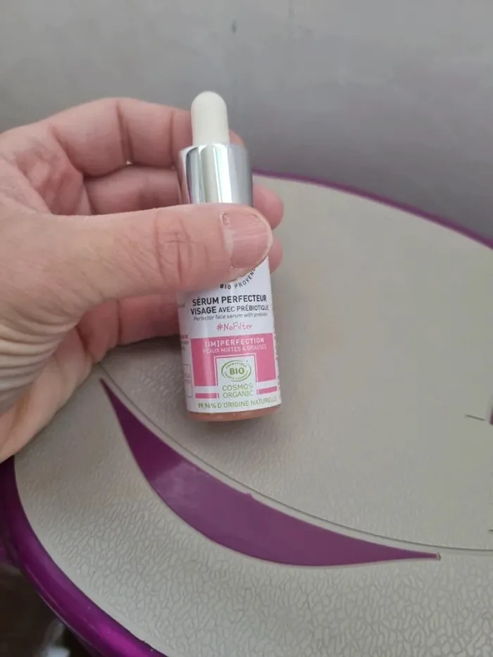 Sérum perfecteur pour visage avec prébiotiques - photo numéro 4