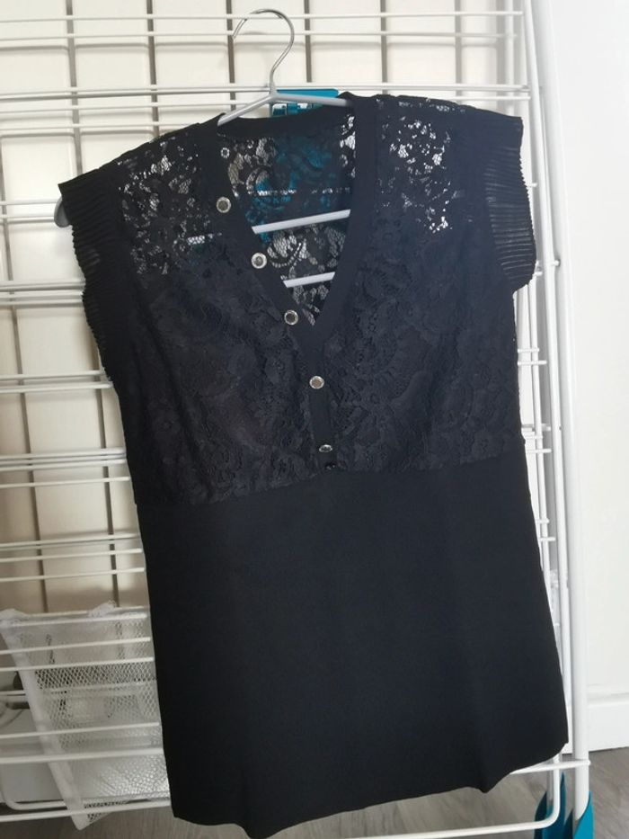 Haut effet dentelle - photo numéro 2