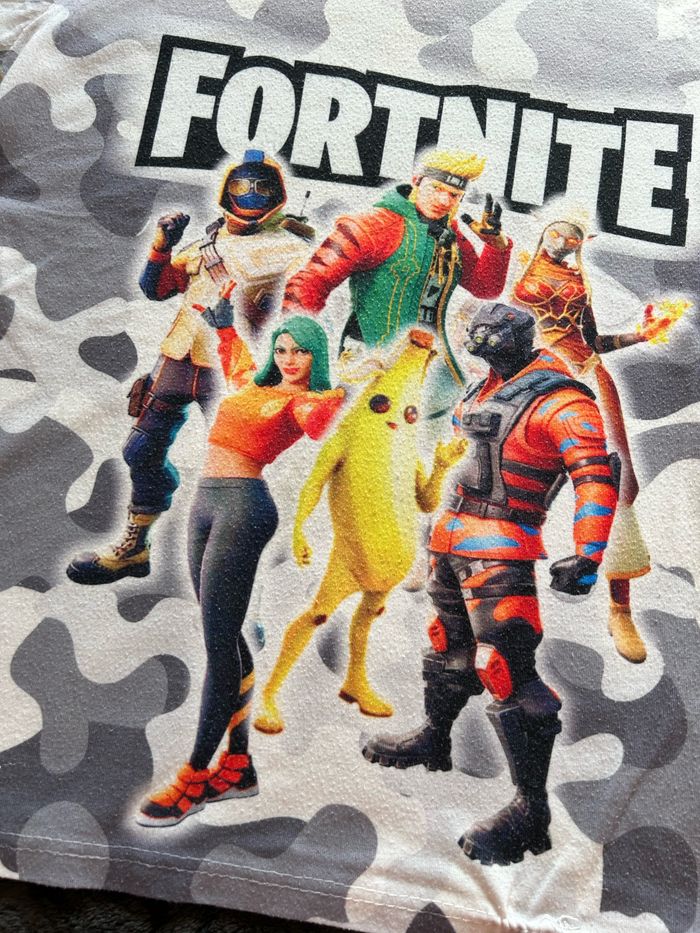 T-shirt Fortnite 8 ans - photo numéro 3