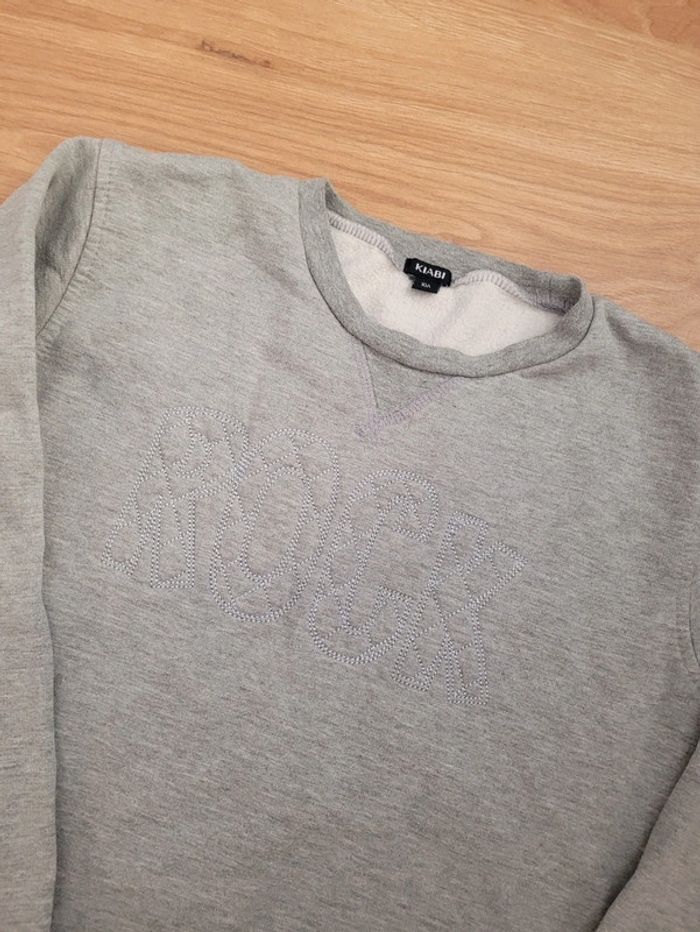 Sweat gris Kiabi 10 ans - photo numéro 3