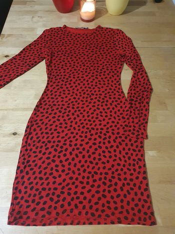 robe courte rouge a pois noirs boohoo taille 36