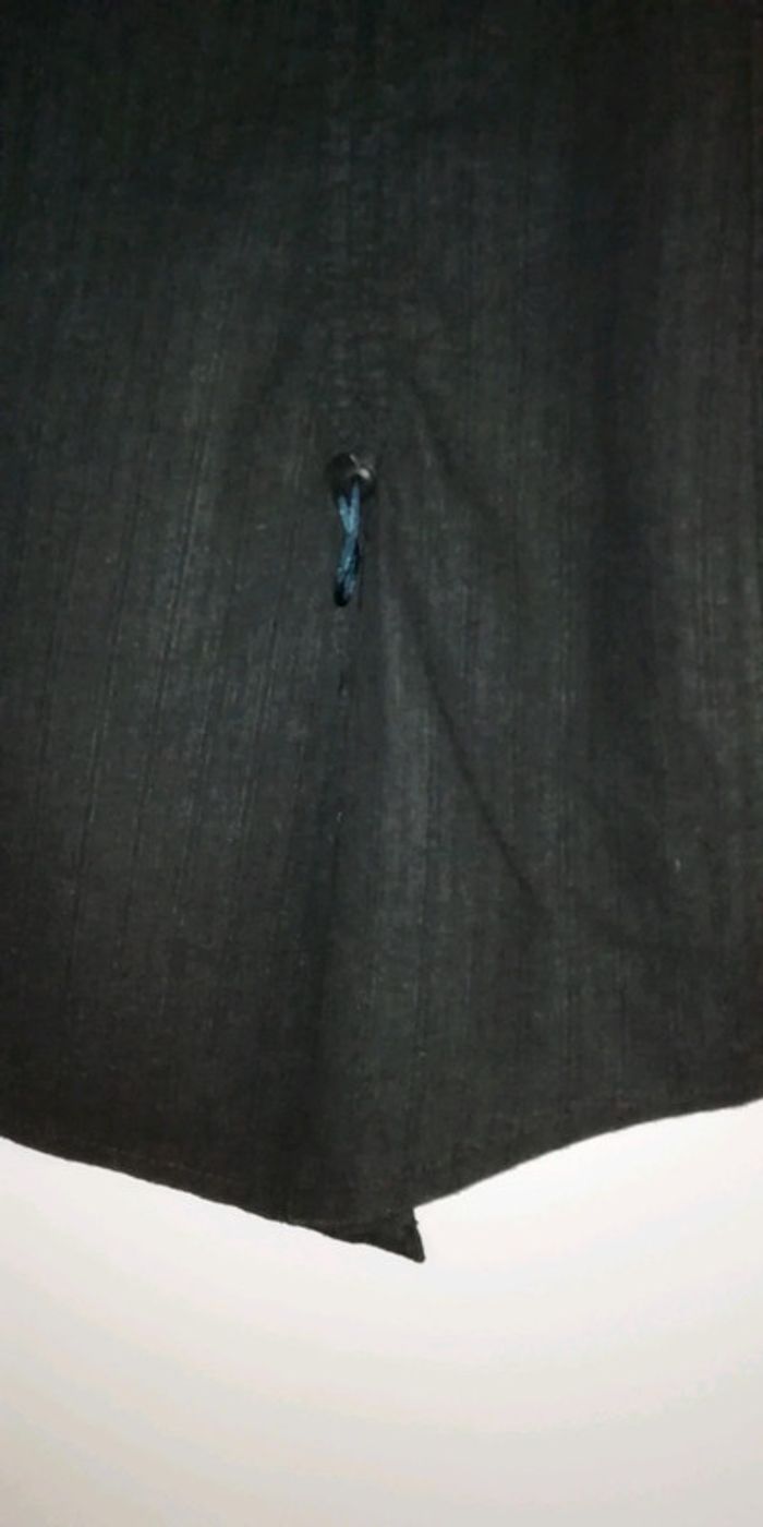 Jupe noire stylée asymétrique comme neuf - photo numéro 2